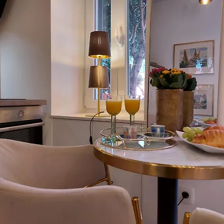 Old Town Oasis Apartmán *