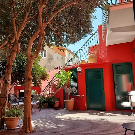 Old Town Oasis 스플리트