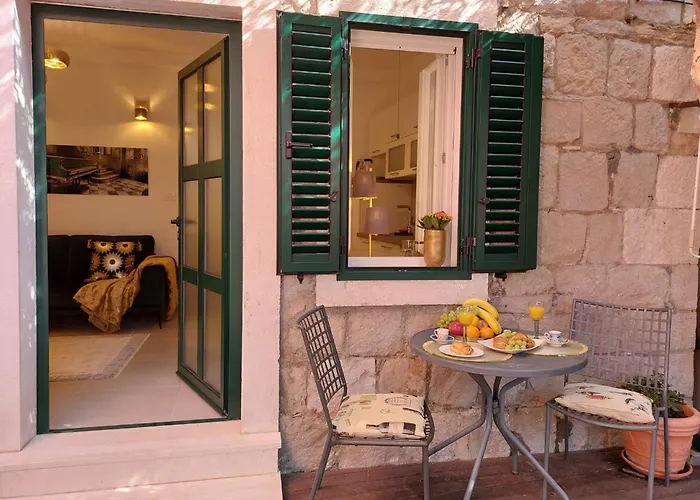 דירה Old Town Oasis